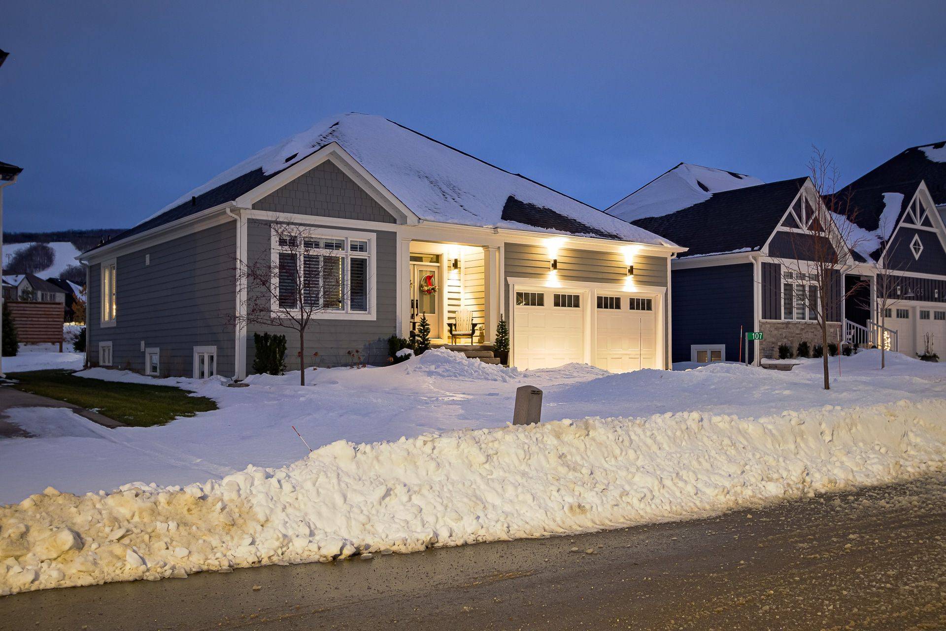 Blue Mountains, ON L9Y 4P5,107 Stillwater CRES S