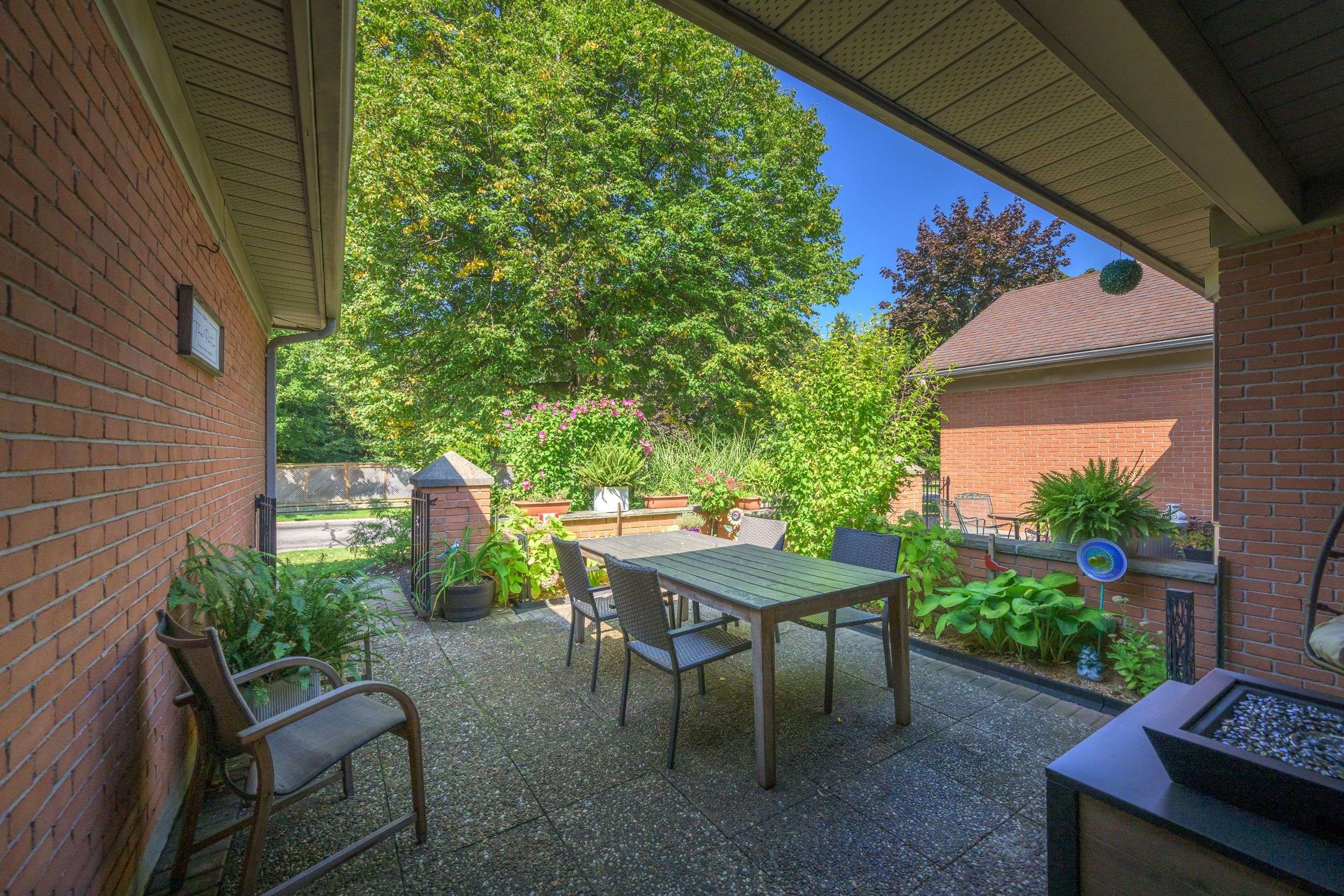 London South, ON N6K 4K9,40 Quinella DR #28