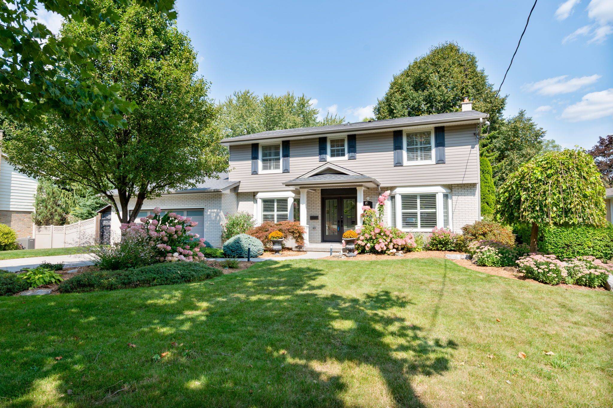 London North, ON N6G 2P1,47 SHAVIAN BLVD