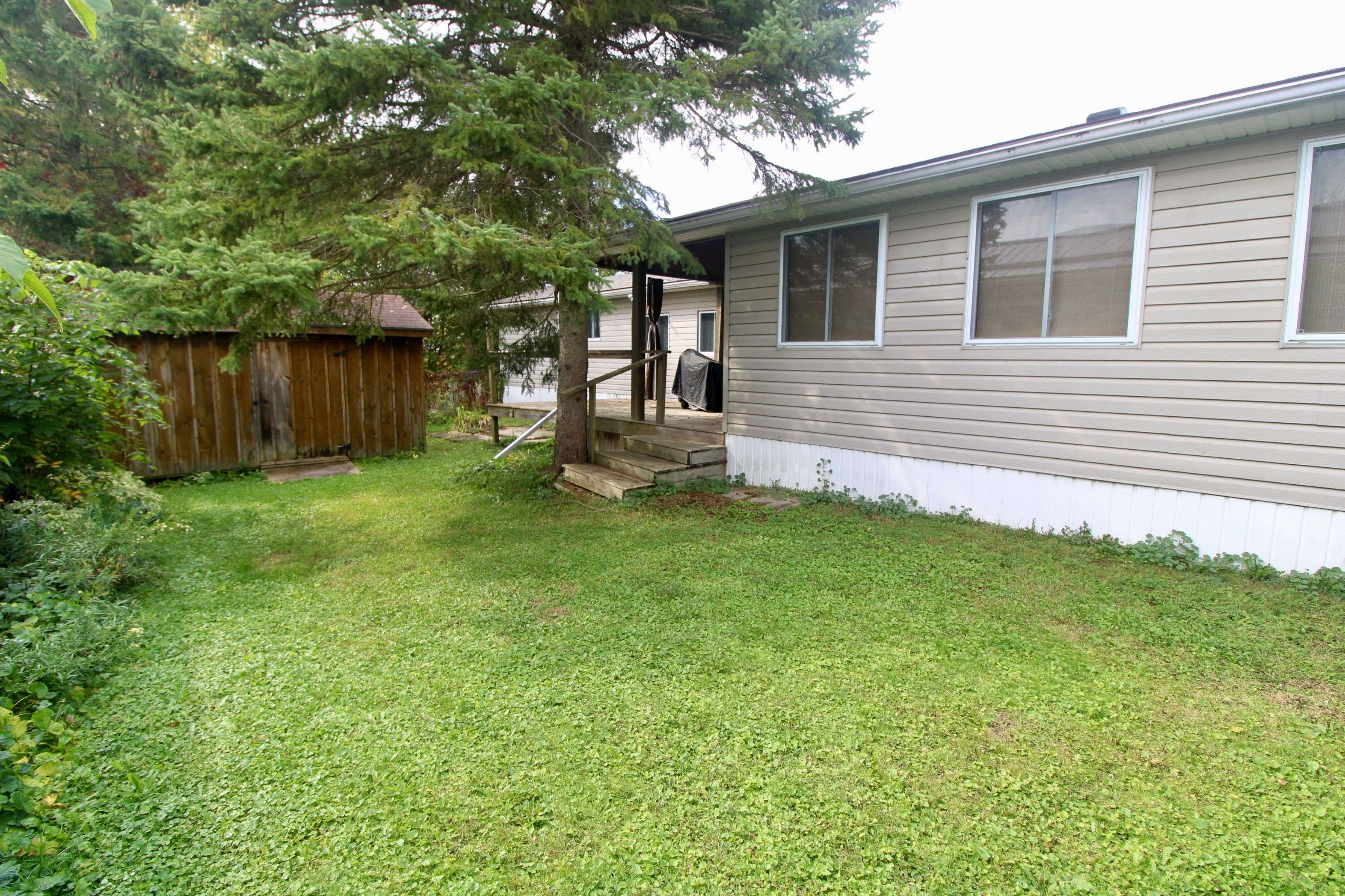 West Grey, ON N0G 1R0,302694 Douglas ST #55