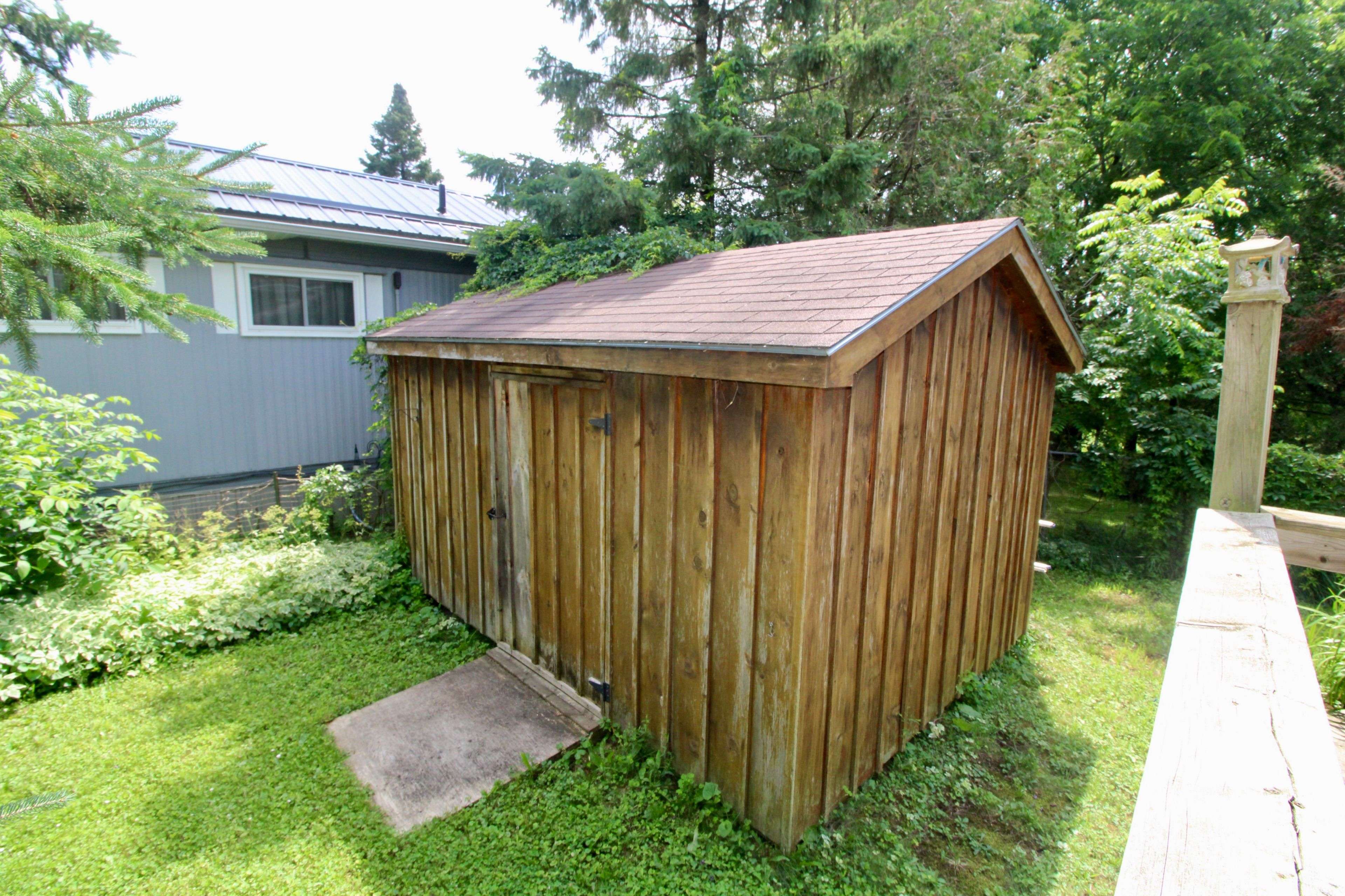 West Grey, ON N0G 1R0,302694 Douglas ST #55