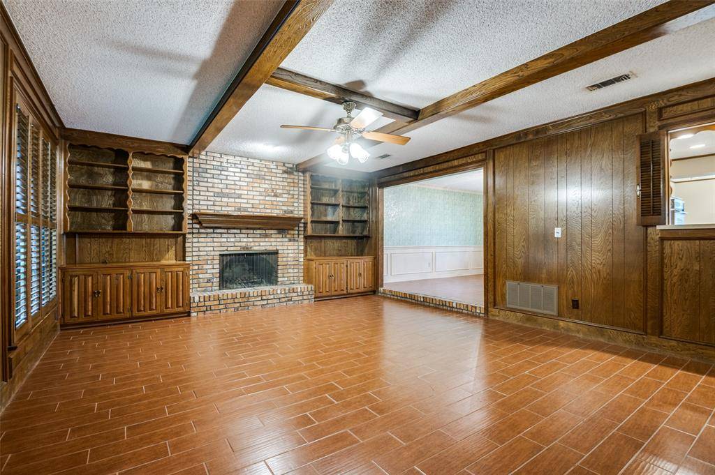 Arlington, TX 76012,1420 Porto Bello Court