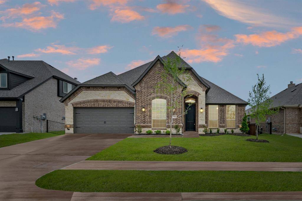 Joshua, TX 76058,7736 Barley Field Street