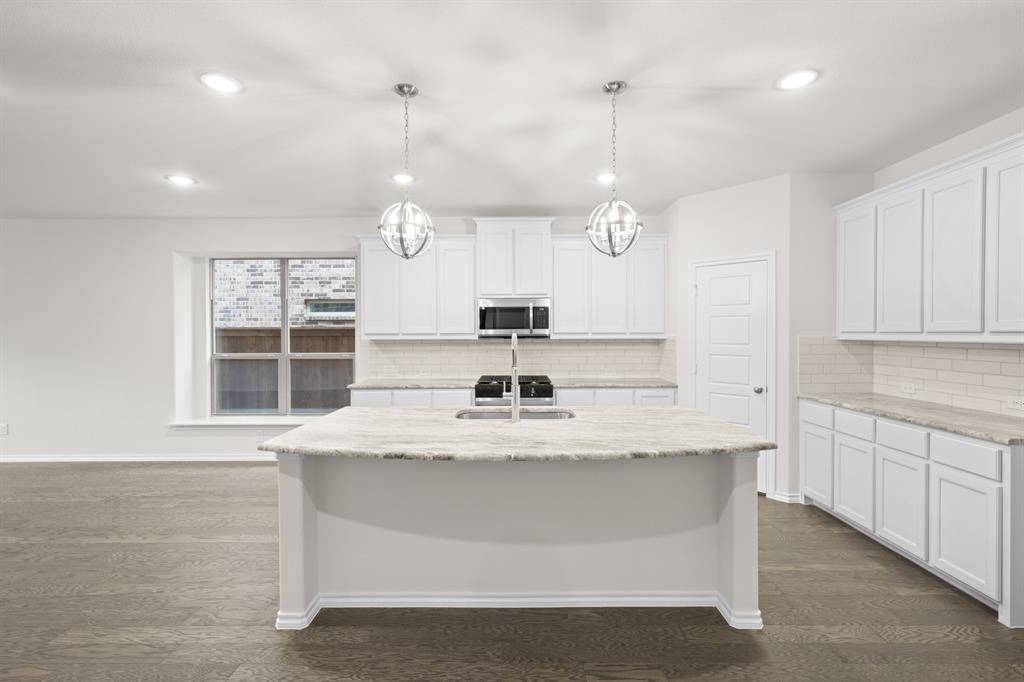 Joshua, TX 76058,7736 Gatevine Avenue