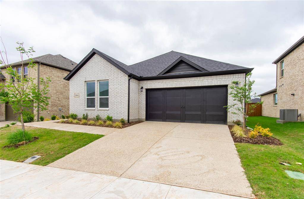 Melissa, TX 75454,204 Castle Rock Drive