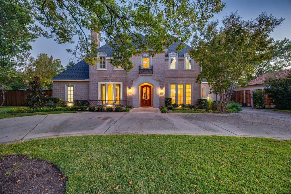 Dallas, TX 75225,6242 Joyce Way