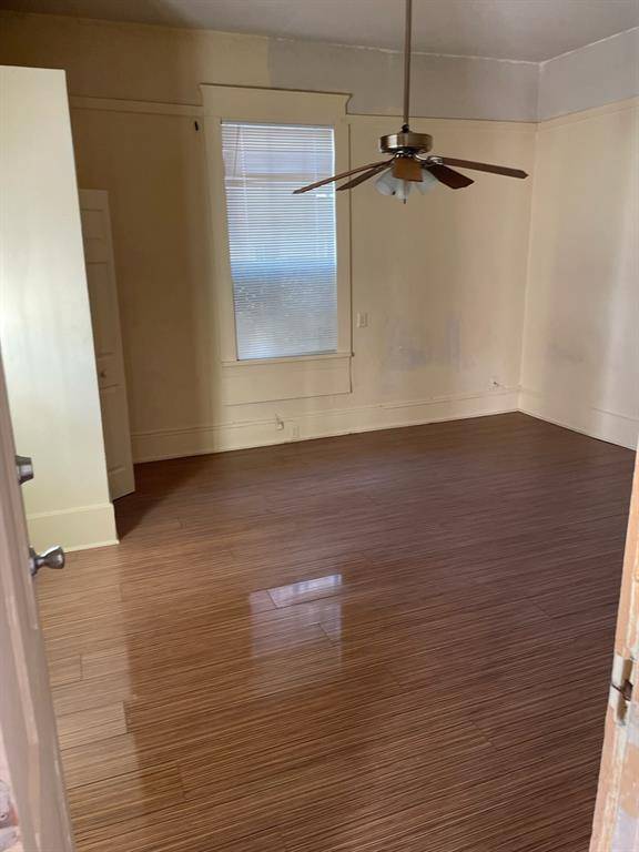 Denison, TX 75020,617 W Gandy Street #1