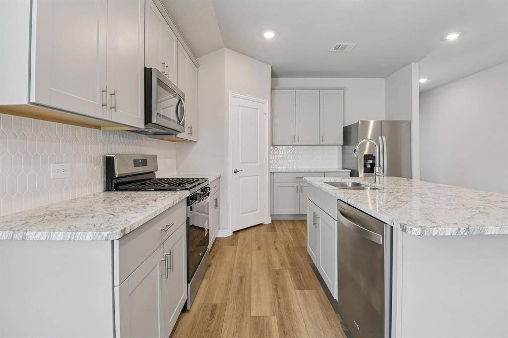 Mckinney, TX 75071,612 Marigold Hill Way