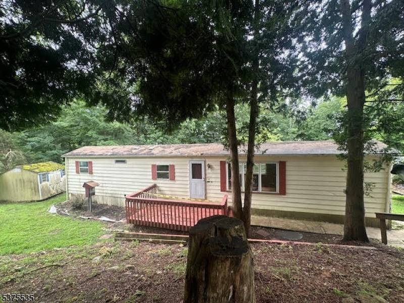 High Bridge Boro, NJ 08829,10 Timbercroft Rd