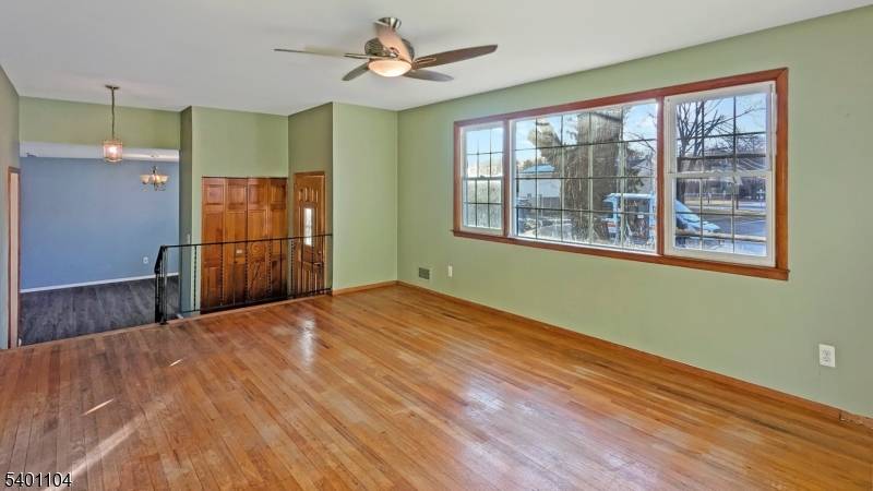 Piscataway Twp., NJ 08854,3 Susan Ct