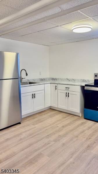 Totowa Boro, NJ 07512,458 Totowa Rd #3