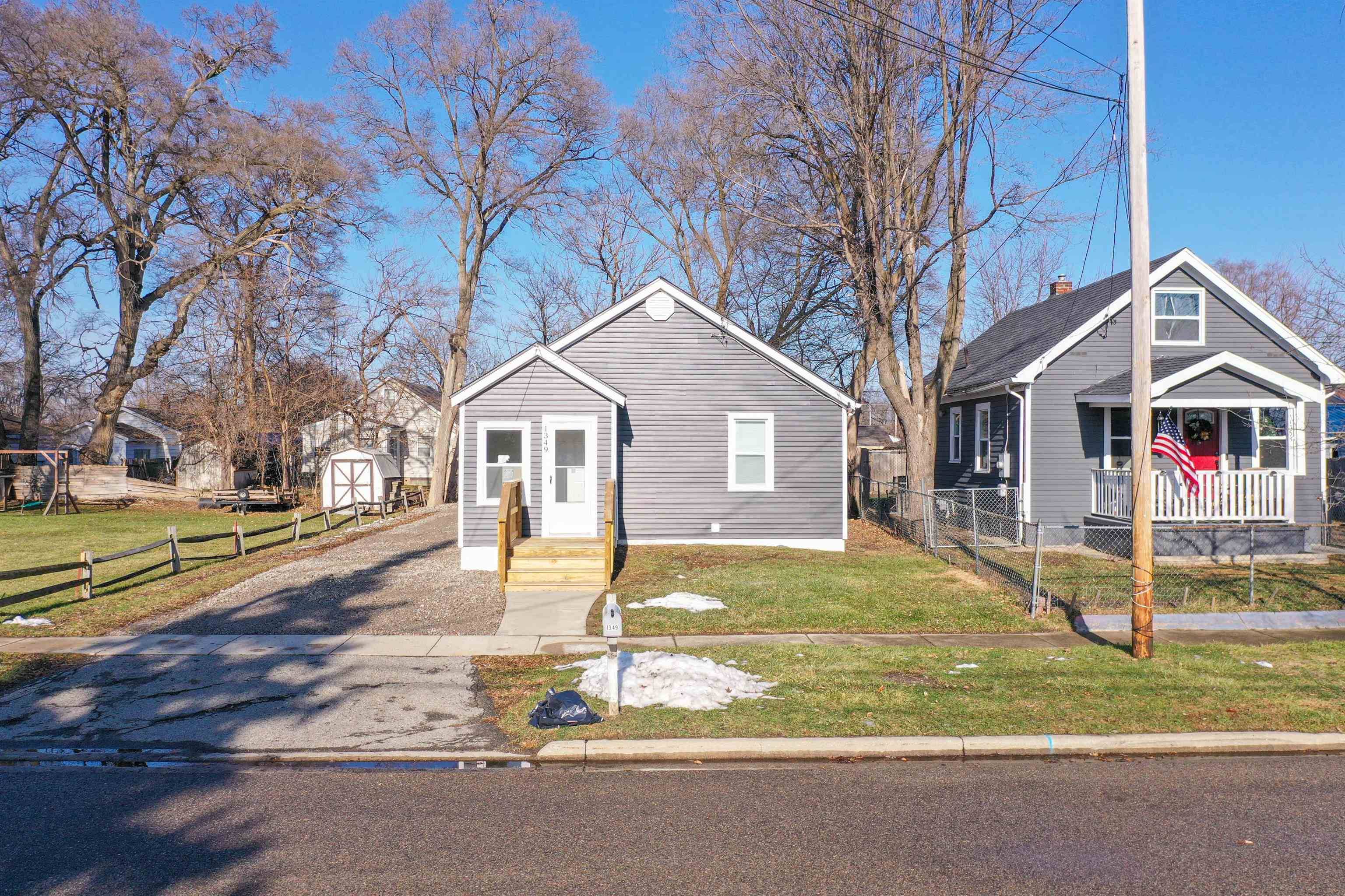 Burton, MI 48529,1349 James ST