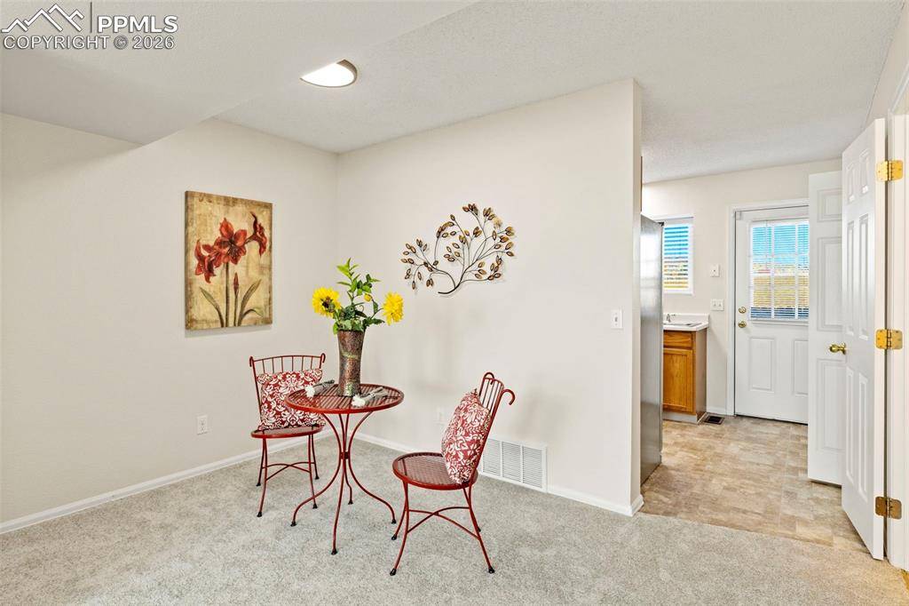 Colorado Springs, CO 80916,4809 Live Oak DR