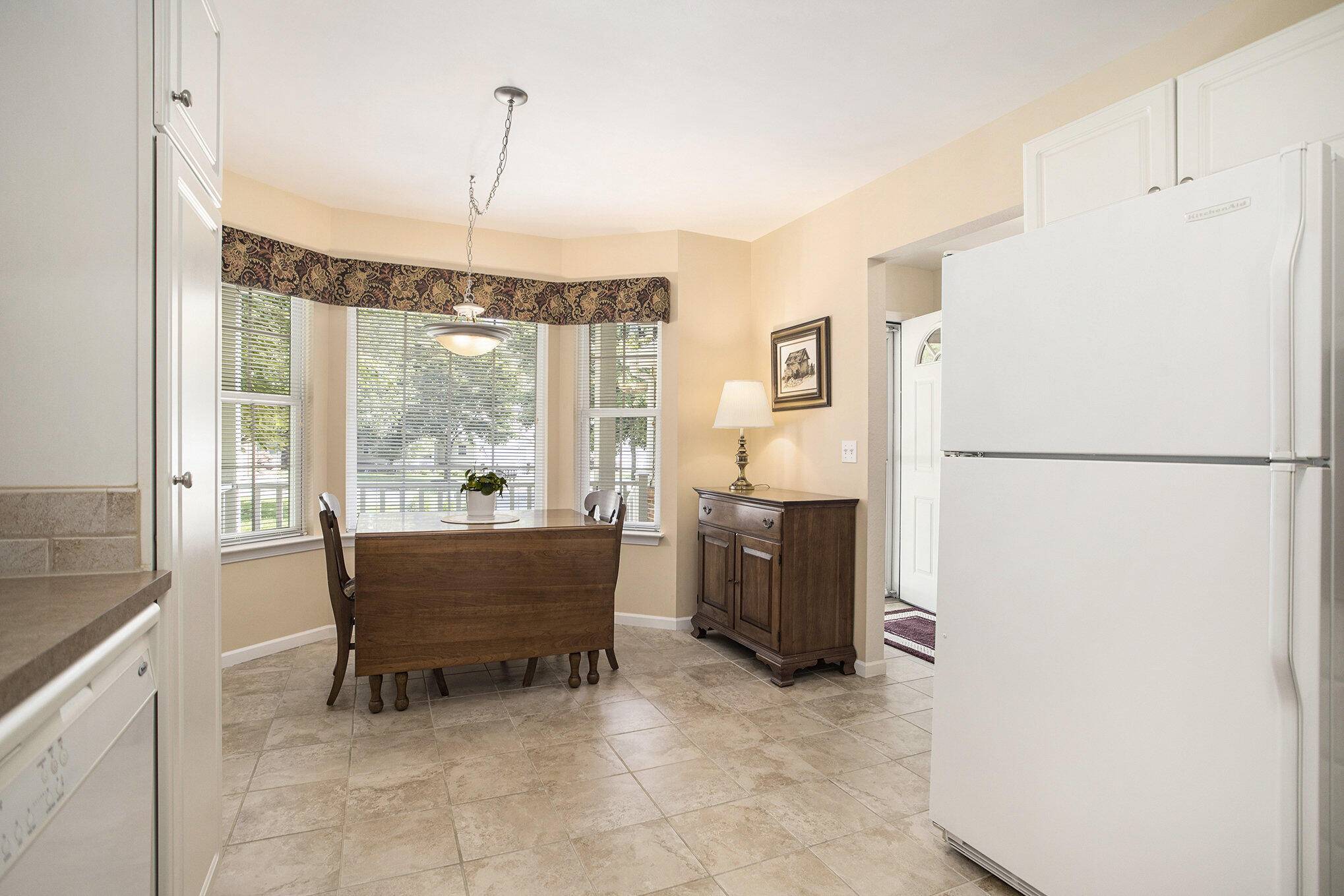 Marshall, MI 49068,131 Chauncey CT