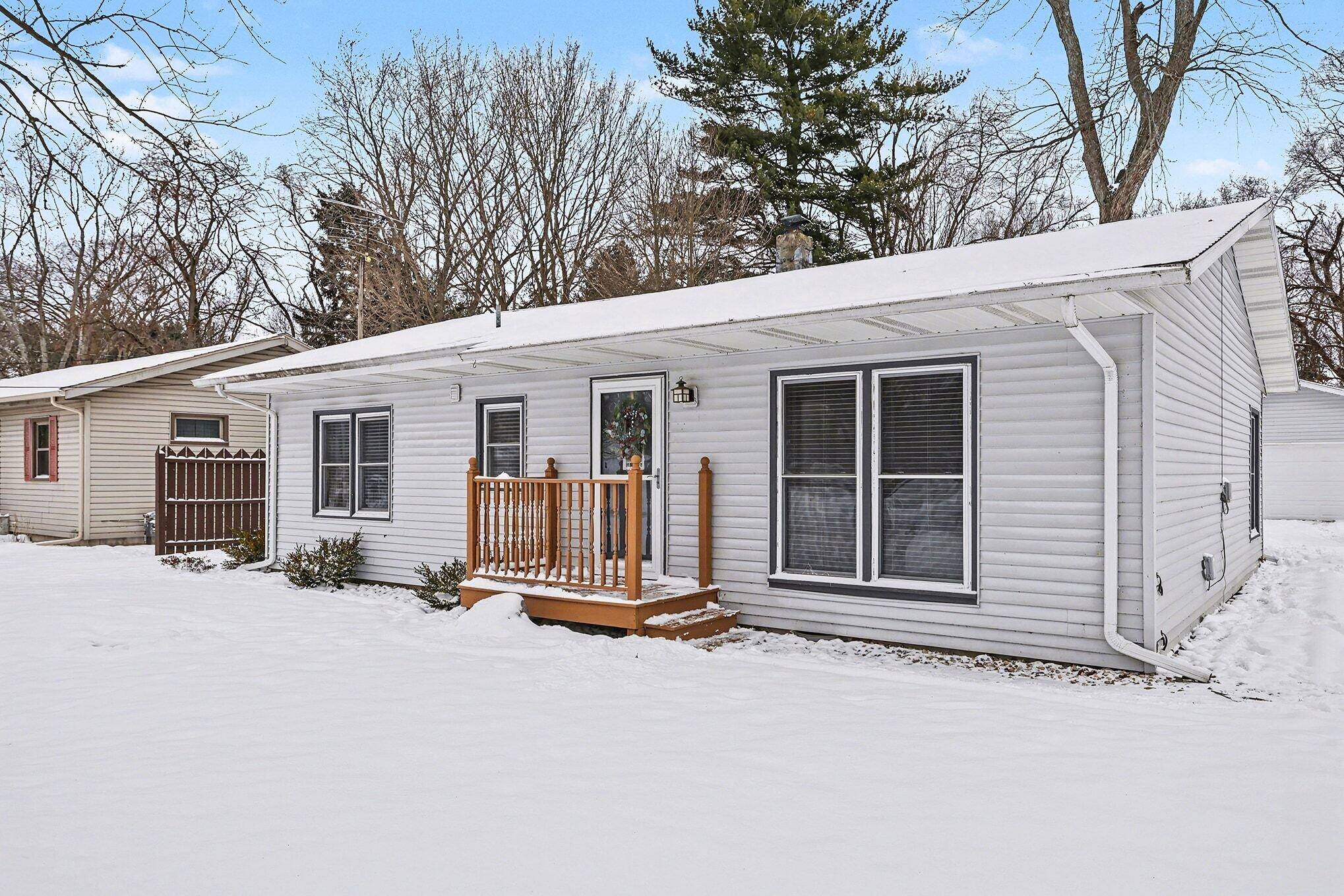 Dowagiac, MI 49047,66094 Timmons RD