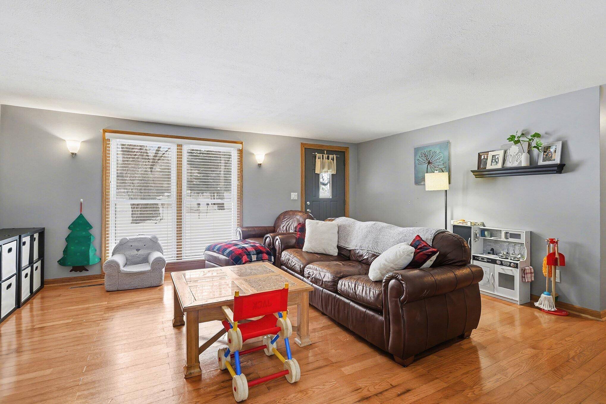 Dowagiac, MI 49047,66094 Timmons RD