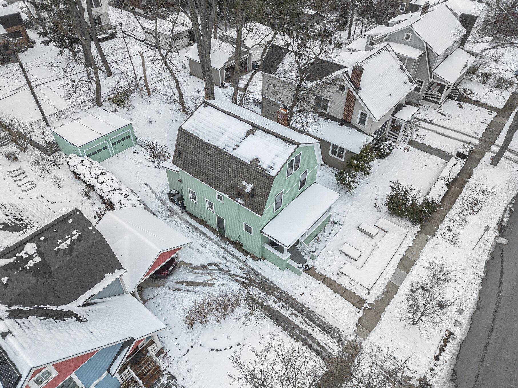 Ann Arbor, MI 48104,1224 Olivia AVE