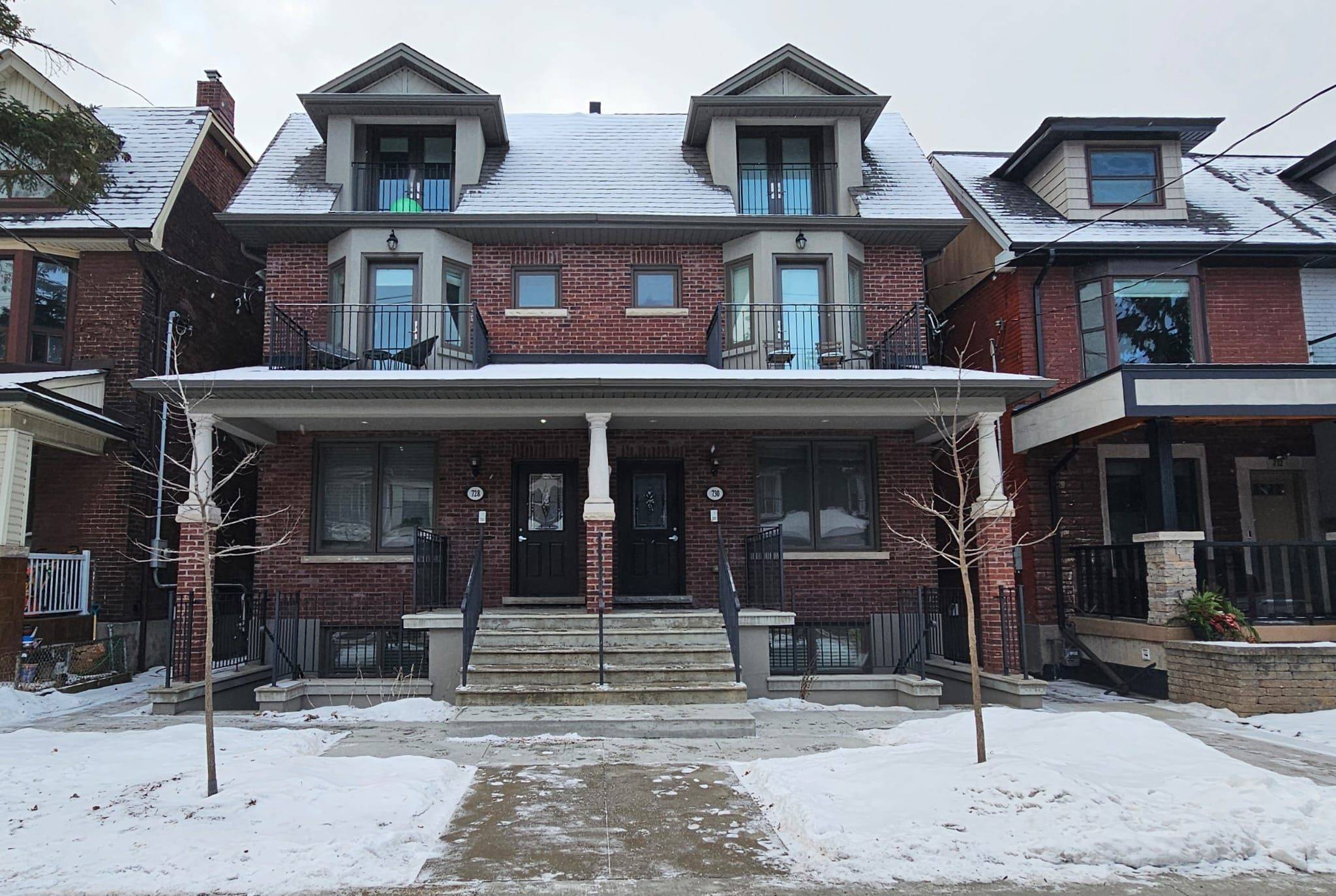 Toronto C01, ON M6G 3L7,728 Shaw ST #Floor 2