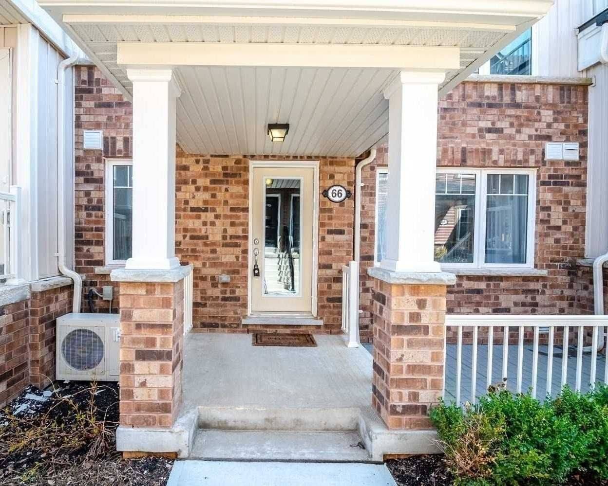 Oshawa, ON L1L 0J5,2500 Hill Rise CT #66