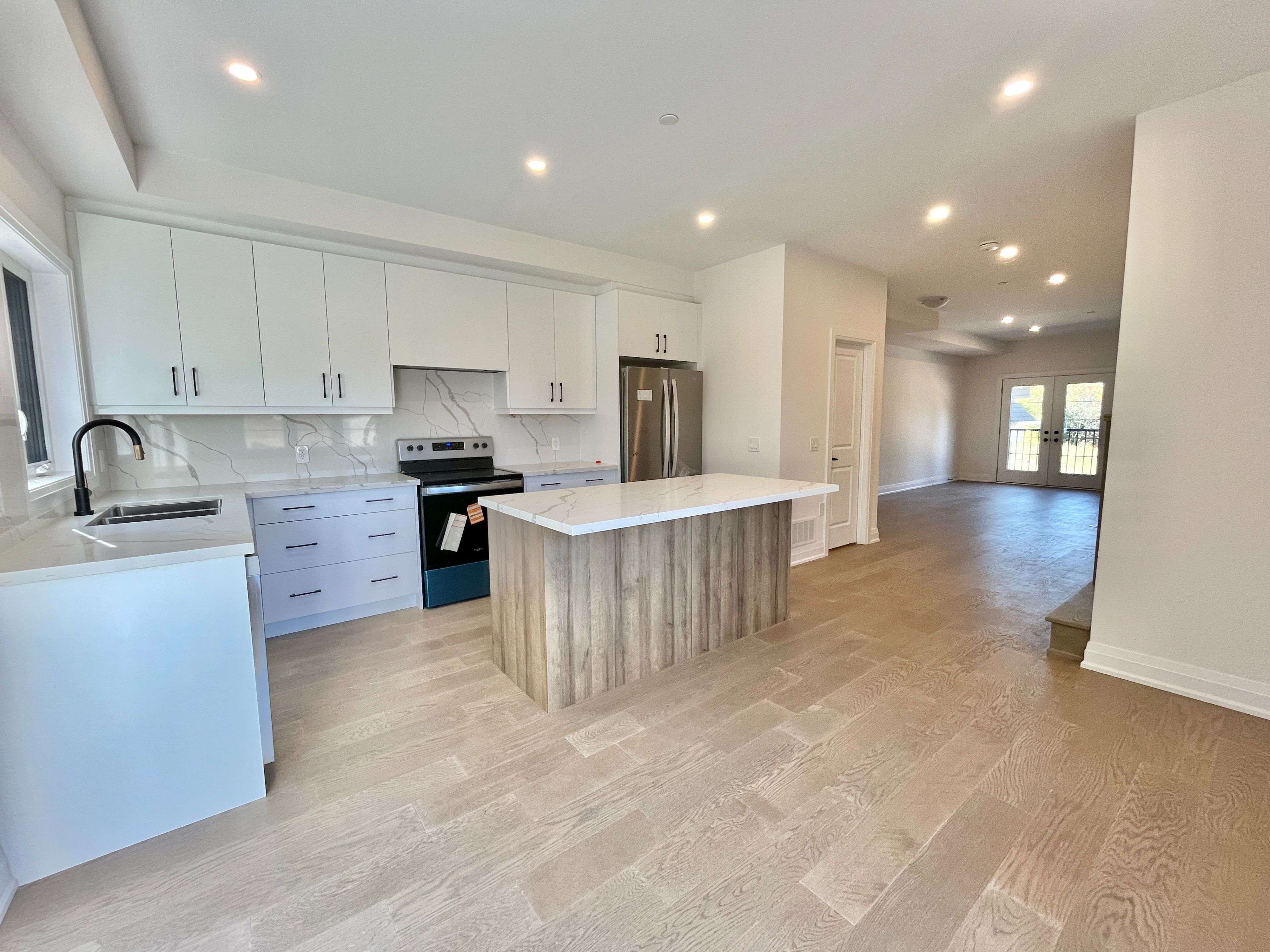 Clarington, ON L1B 1J2,83 Marret LN