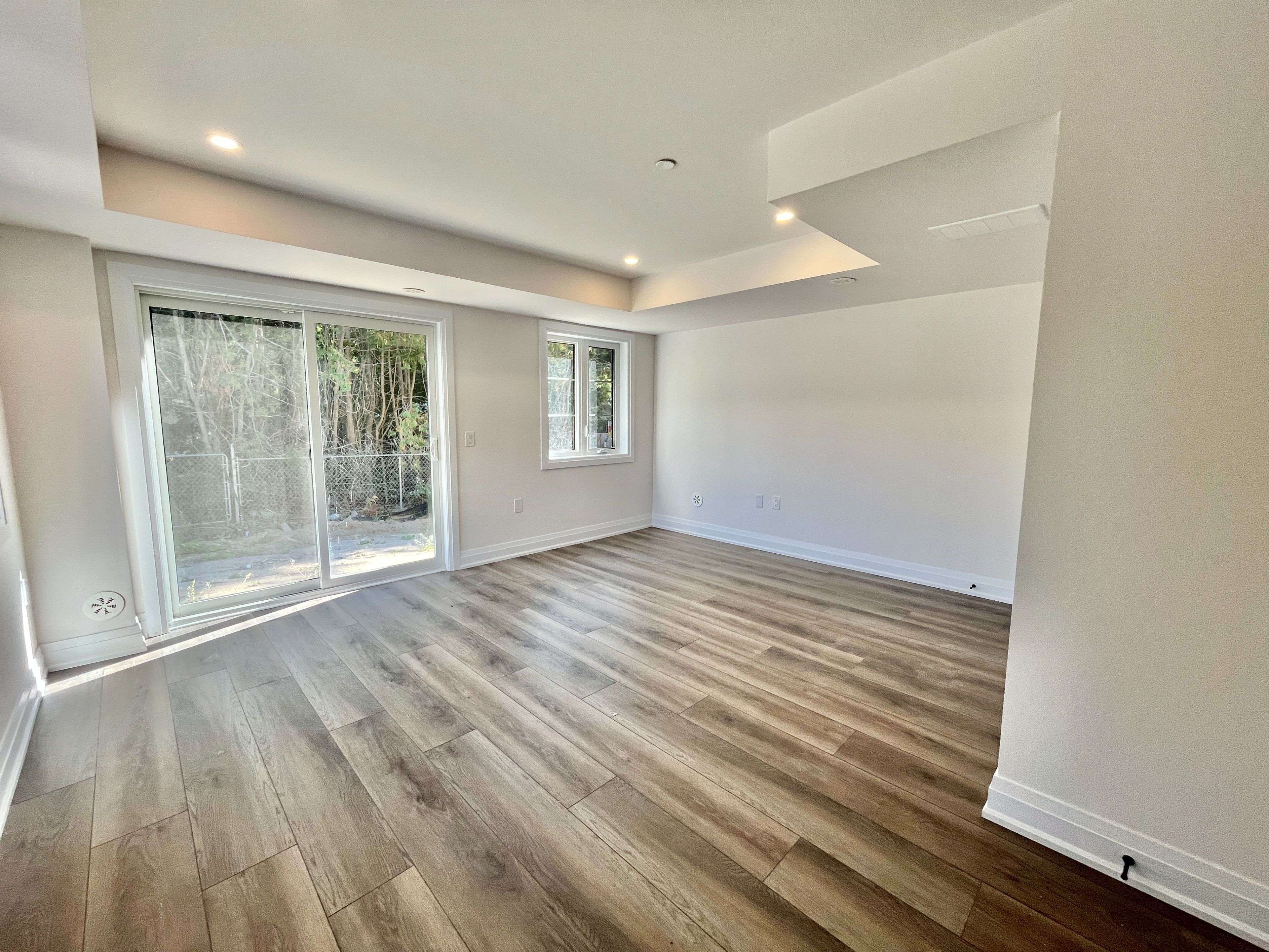 Clarington, ON L1B 1J2,83 Marret LN