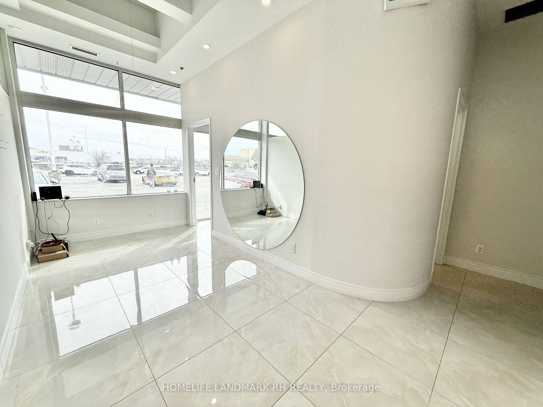 Toronto E07, ON M1V 5N1,668 Silver Star BLVD #216