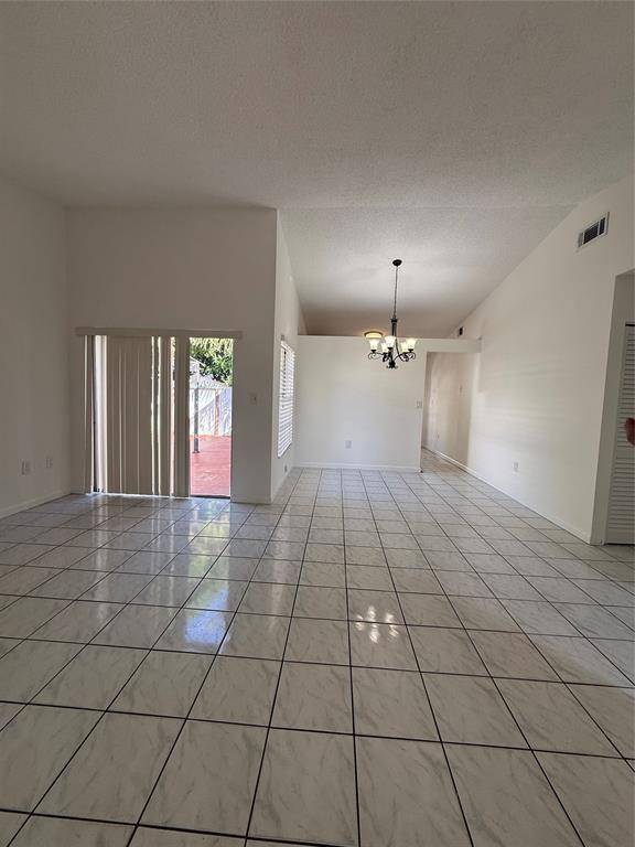 Hialeah, FL 33015,19783 NW 64th Pl