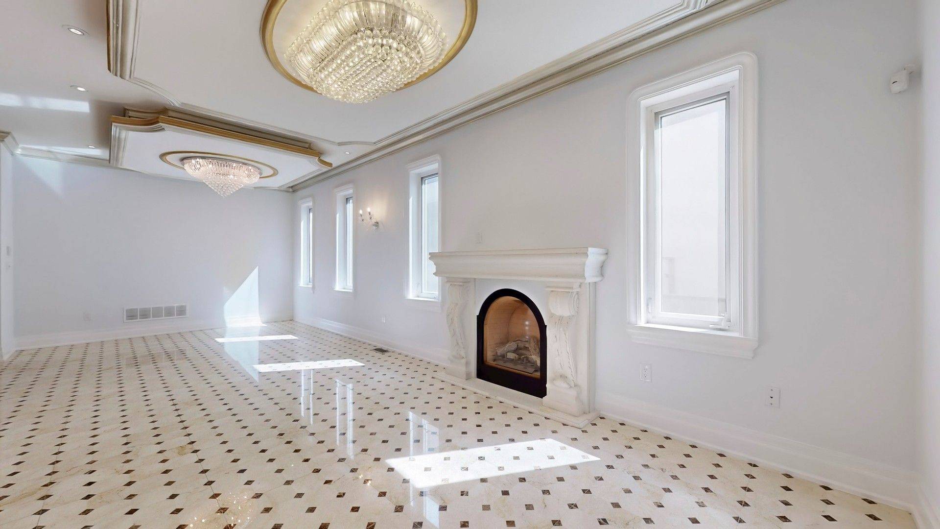 Markham, ON L3T 1B3,58 Highland Park BLVD