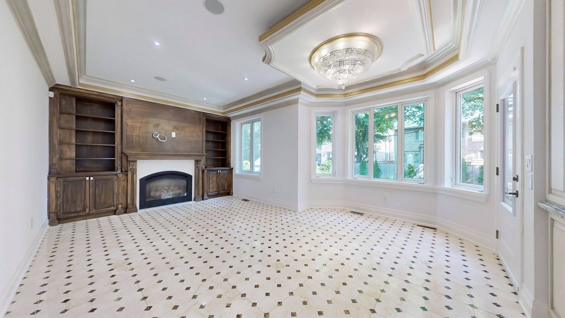 Markham, ON L3T 1B3,58 Highland Park BLVD