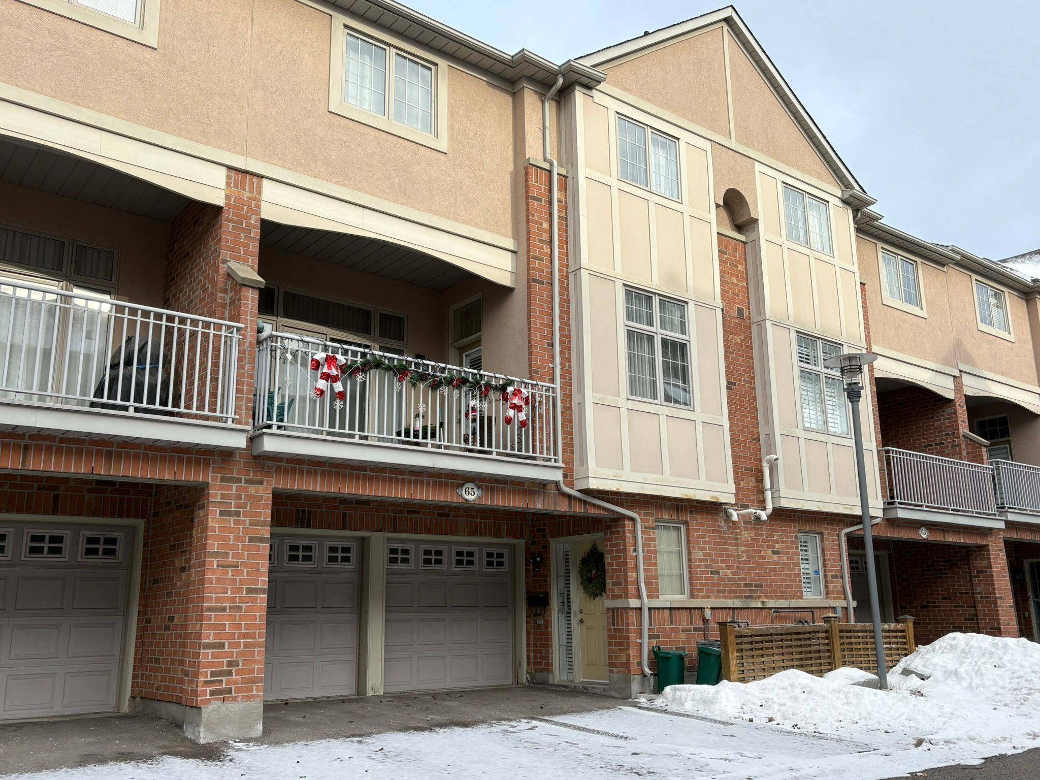 Markham, ON L3R 6B1,65 Legends WAY