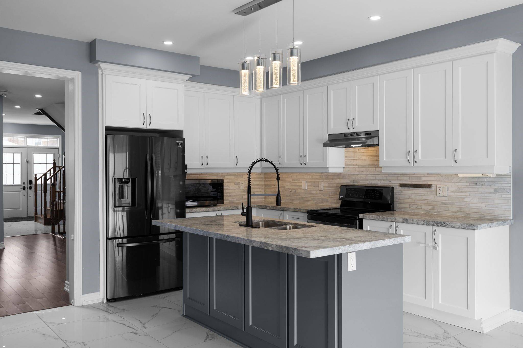 Innisfil, ON L9S 0L6,1464 Farrow CRES