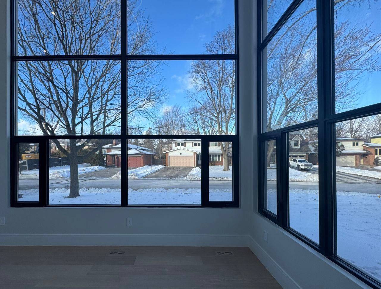 Markham, ON L3R 1X3,21 Shadbolt CT