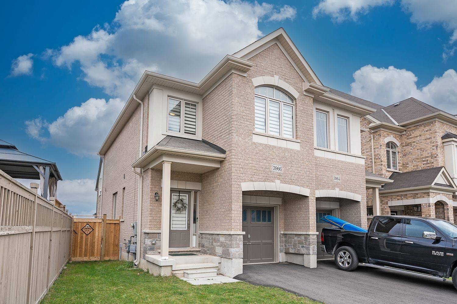 Burlington, ON L7M 0Z7,3966 Koenig RD