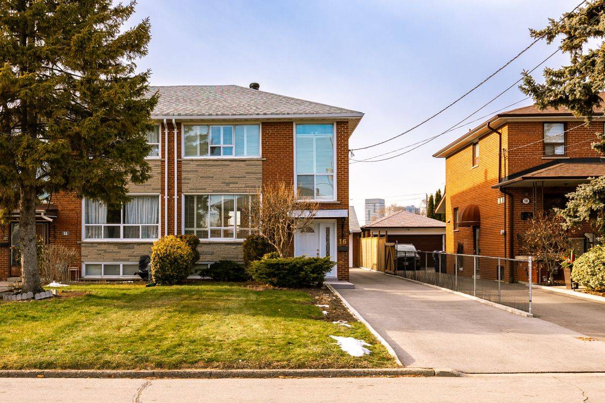 Toronto W04, ON M6M 4X5,16 Martini DR