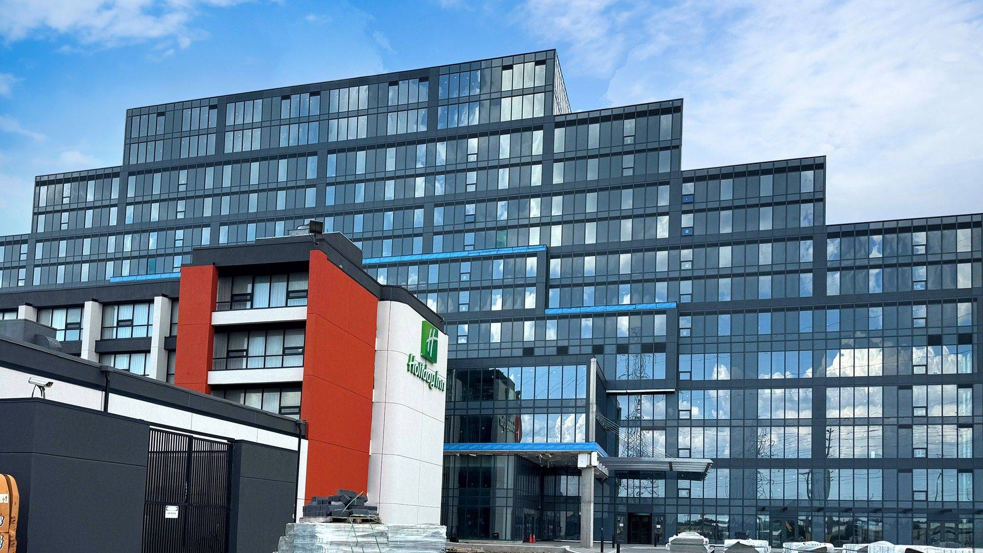 Toronto W09, ON M9W 1J1,600 Dixon RD #301