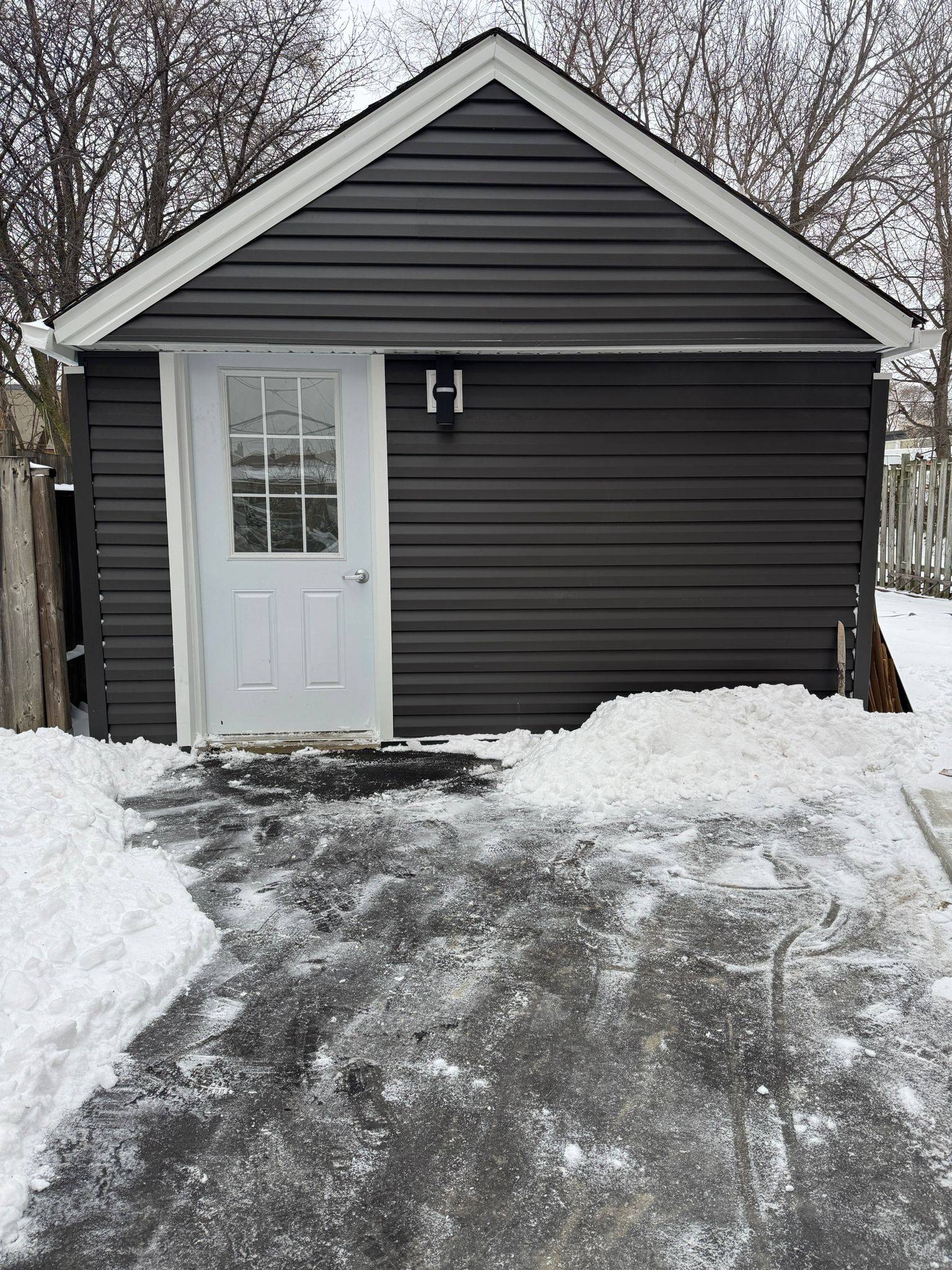 Toronto W05, ON M9M 2N7,29 Habitant DR #Garden Suite