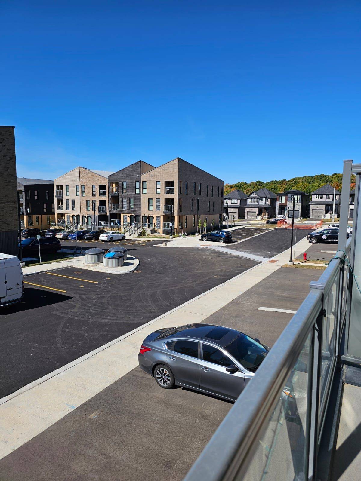 Kitchener, ON N2E 0J4,1 Benninger DR