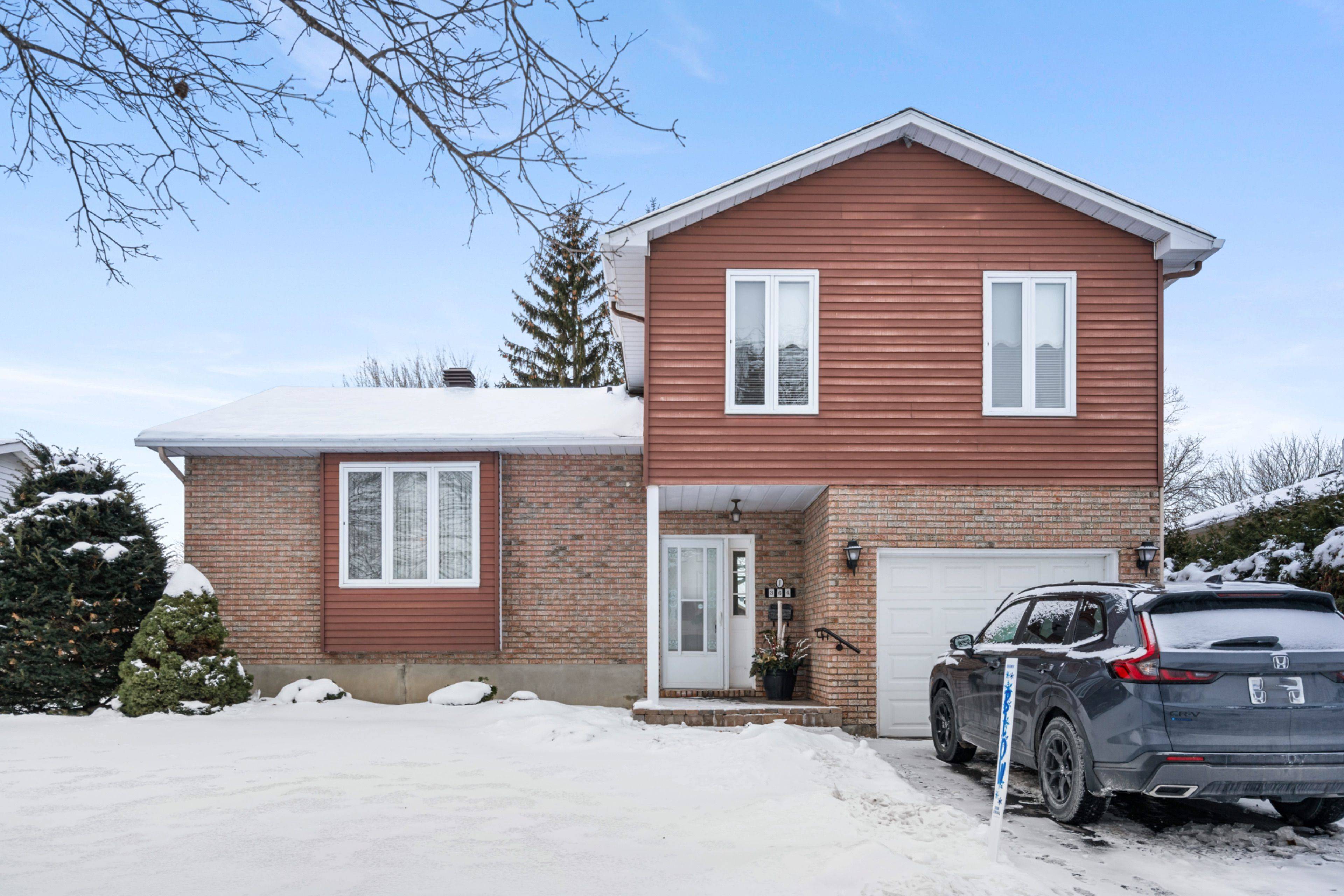 Cornwall, ON K6H 6Z8,364 Angela CRES