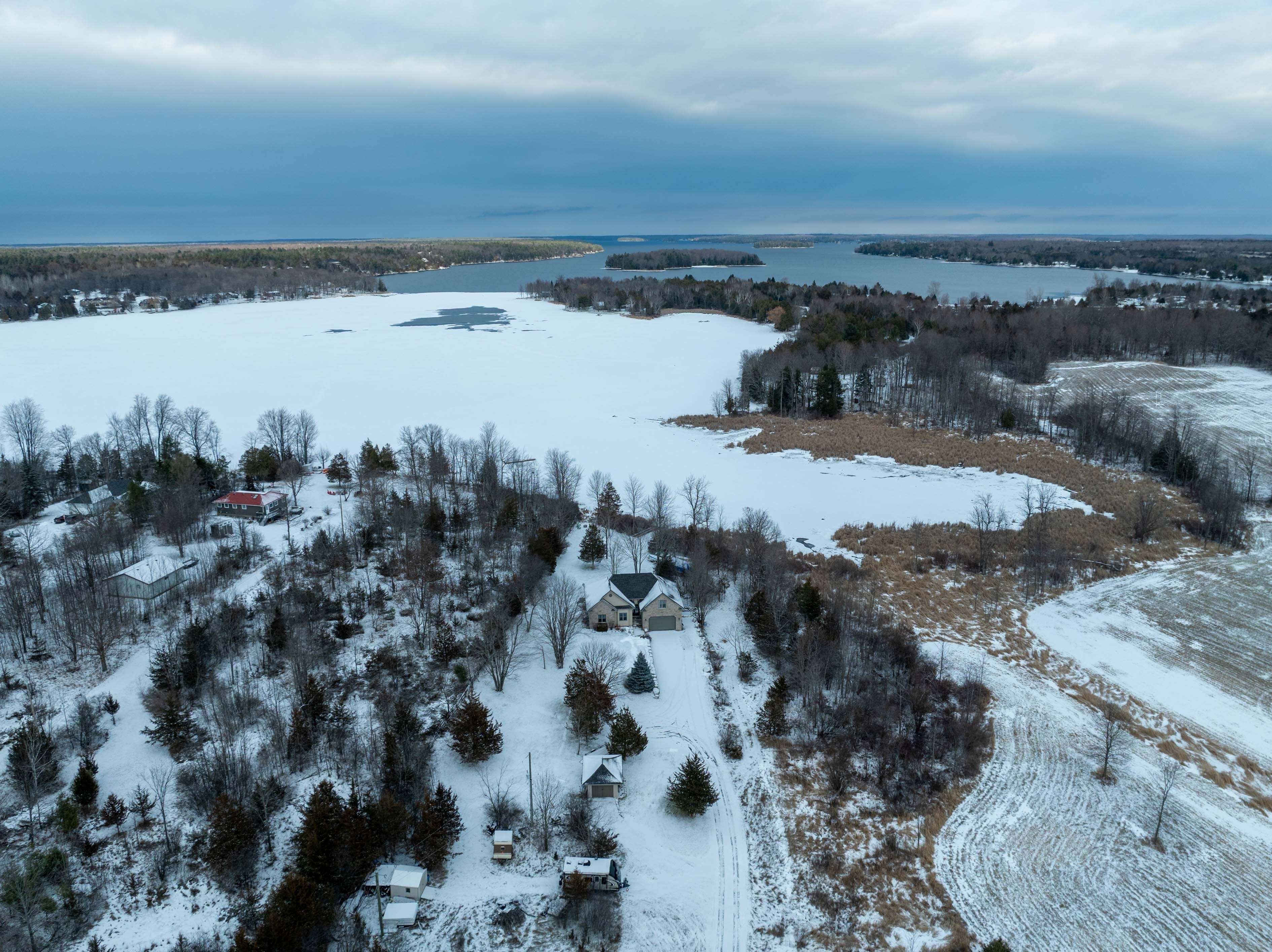 Rideau Lakes, ON K0G 1V0,25 MCNAMEE LN