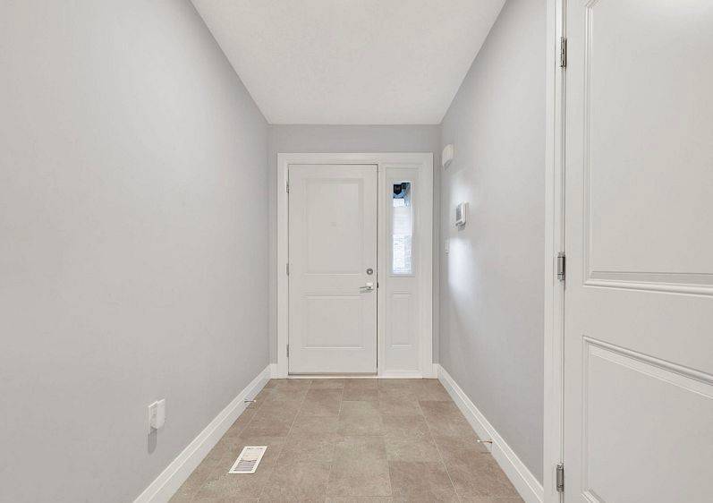 Tillsonburg, ON N4G 0J6,61 Vienna RD #14