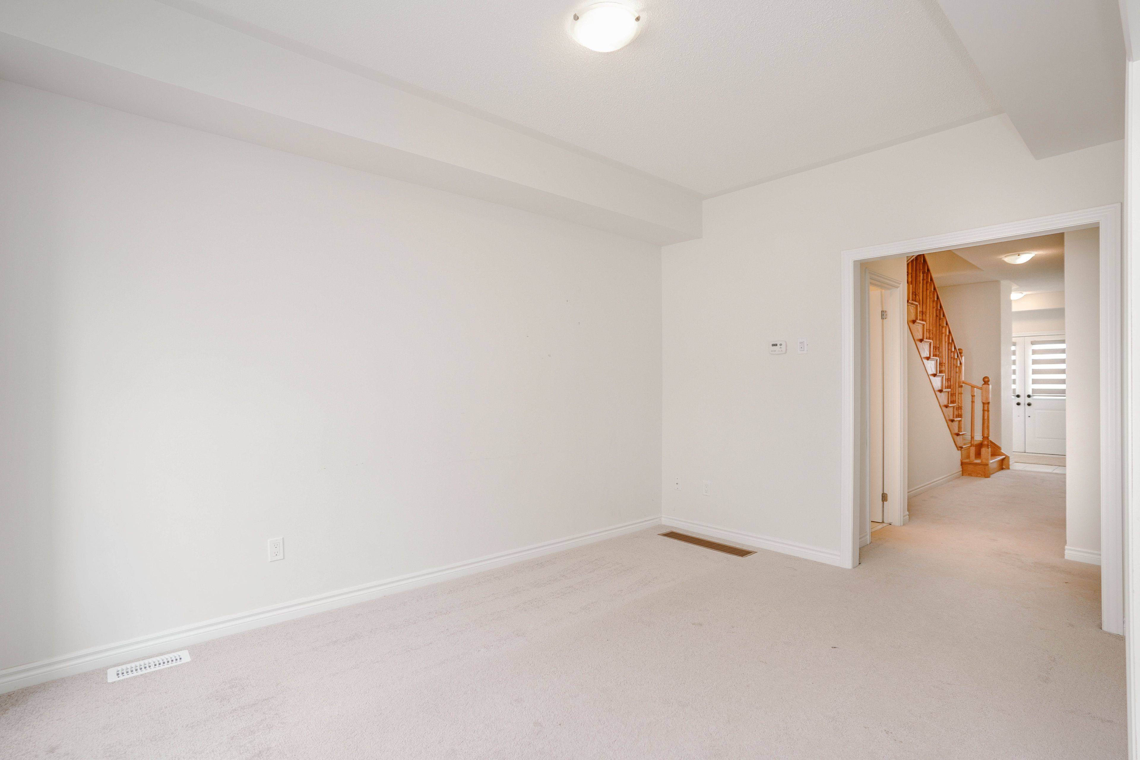 Thorold, ON L2V 3P4,40 Bruton ST