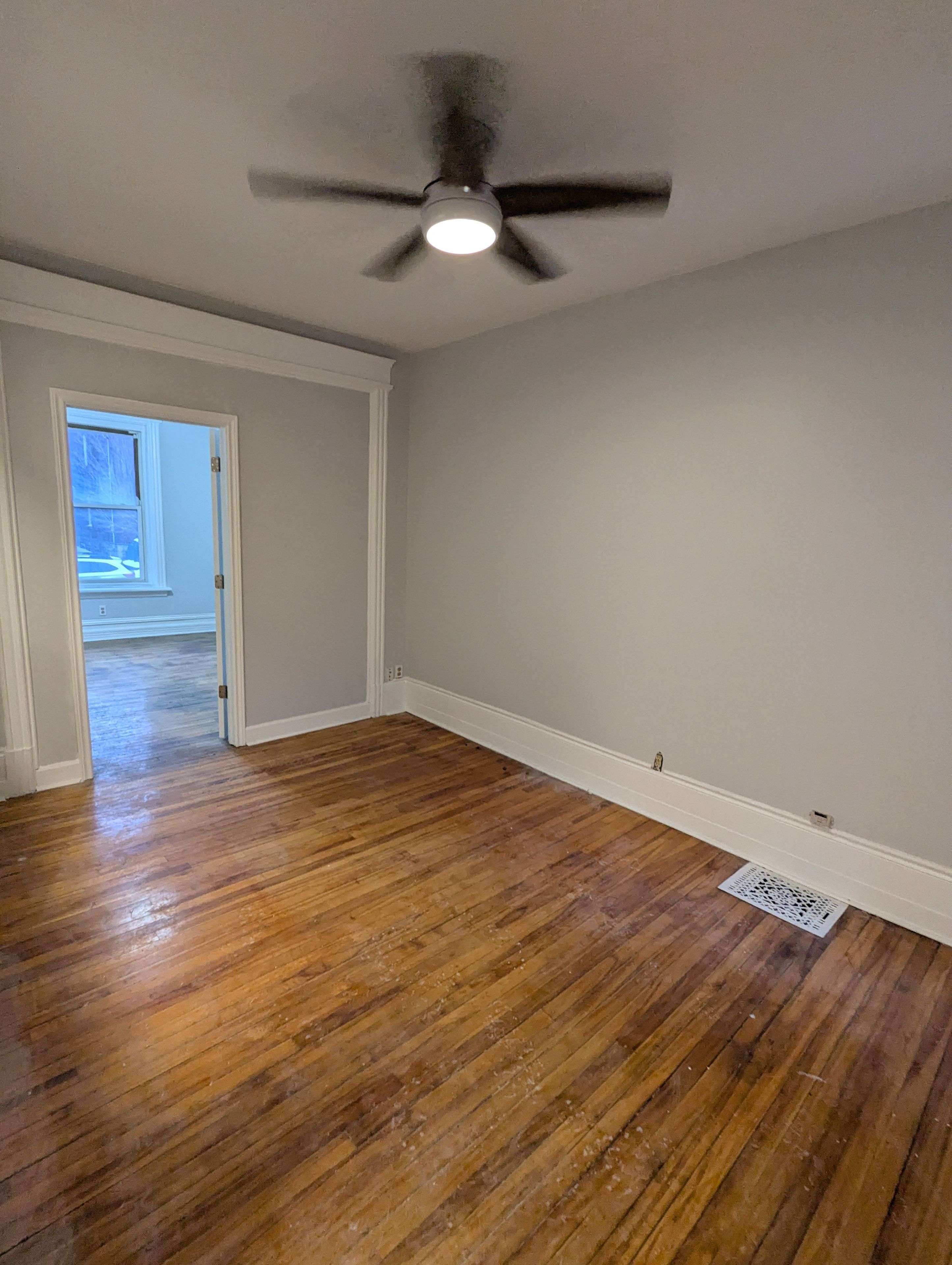 West Centre Town, ON K1R 7N9,74 Preston ST #1