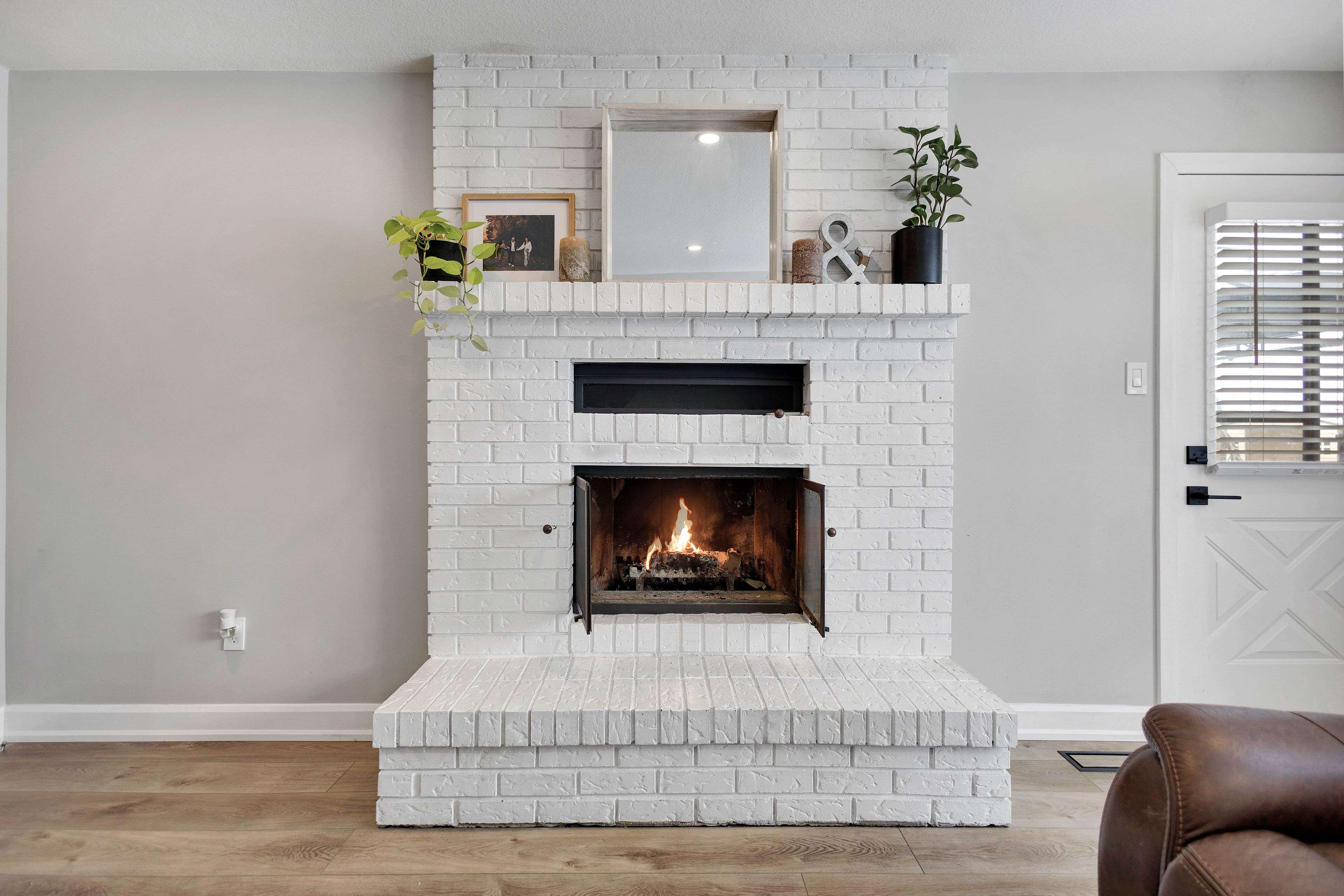 Brantford, ON N3R 7G7,31 Pioneer PL