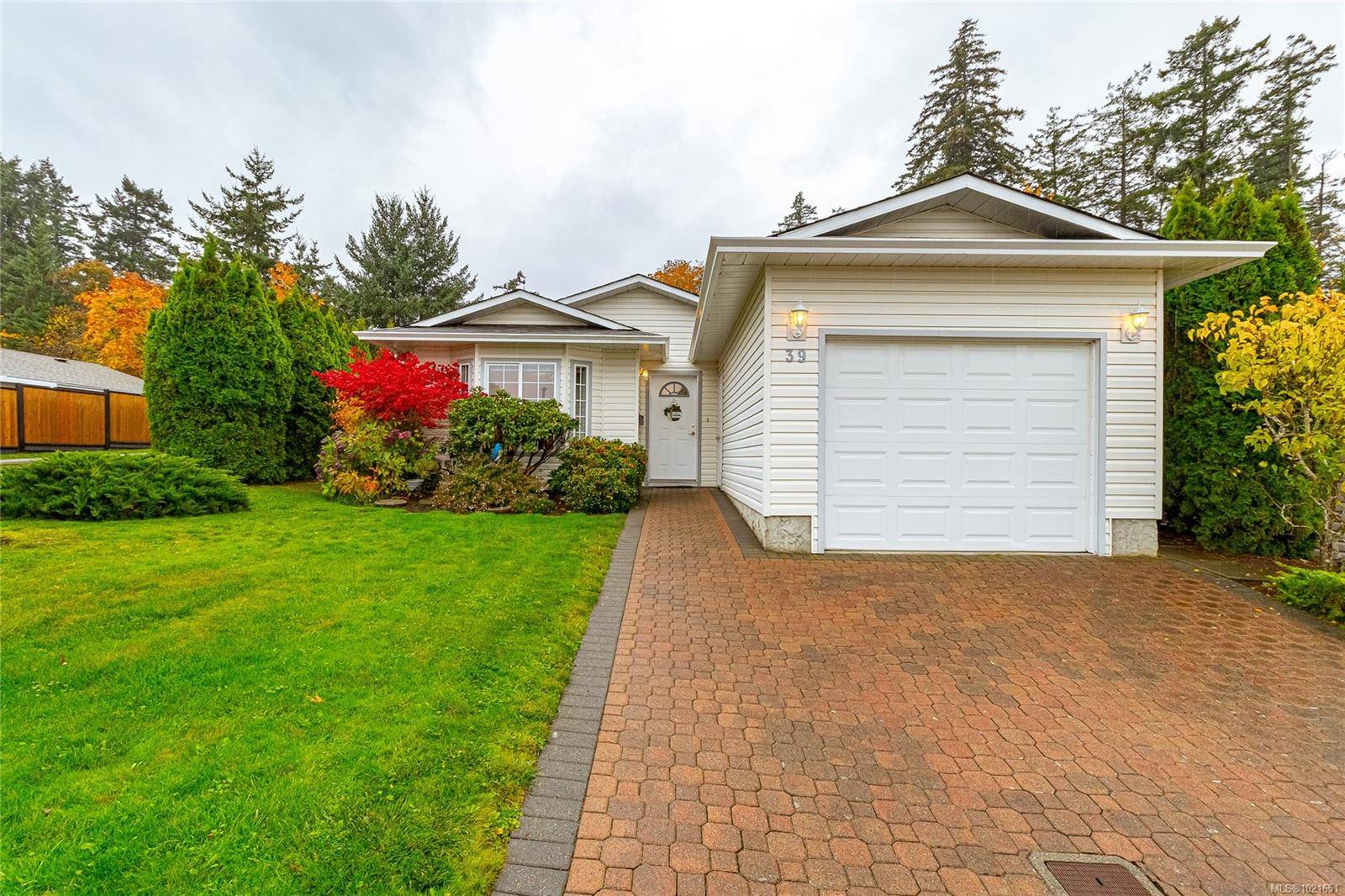 View Royal, BC V9A 7M2,39 Eagle Lane