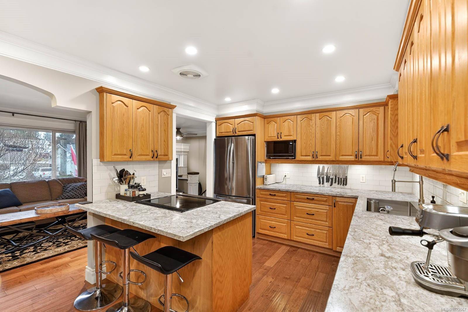 Port Alberni, BC V9Y 7Y8,5424 Haslam Dr