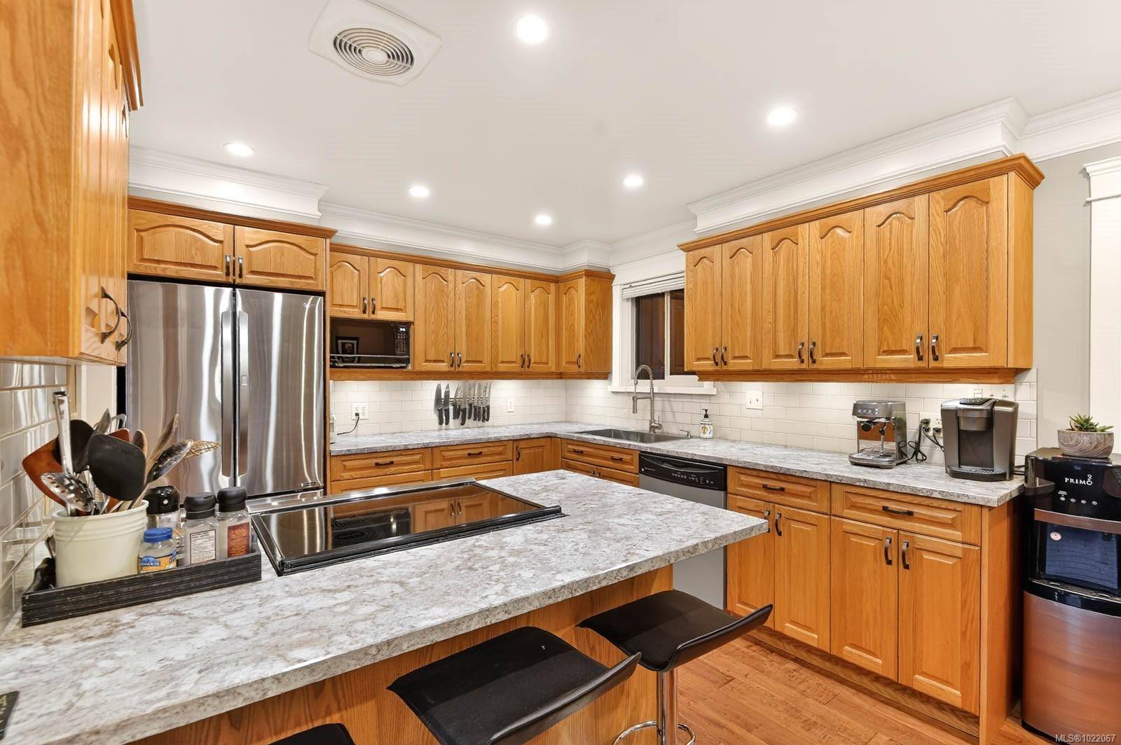 Port Alberni, BC V9Y 7Y8,5424 Haslam Dr