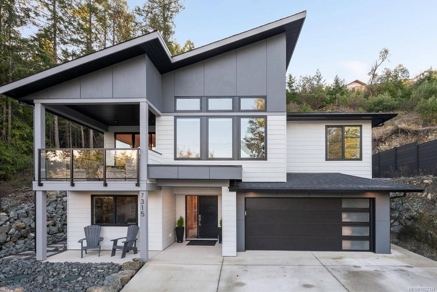 Lantzville, BC V0R 2H0,7315 Aulds Rd