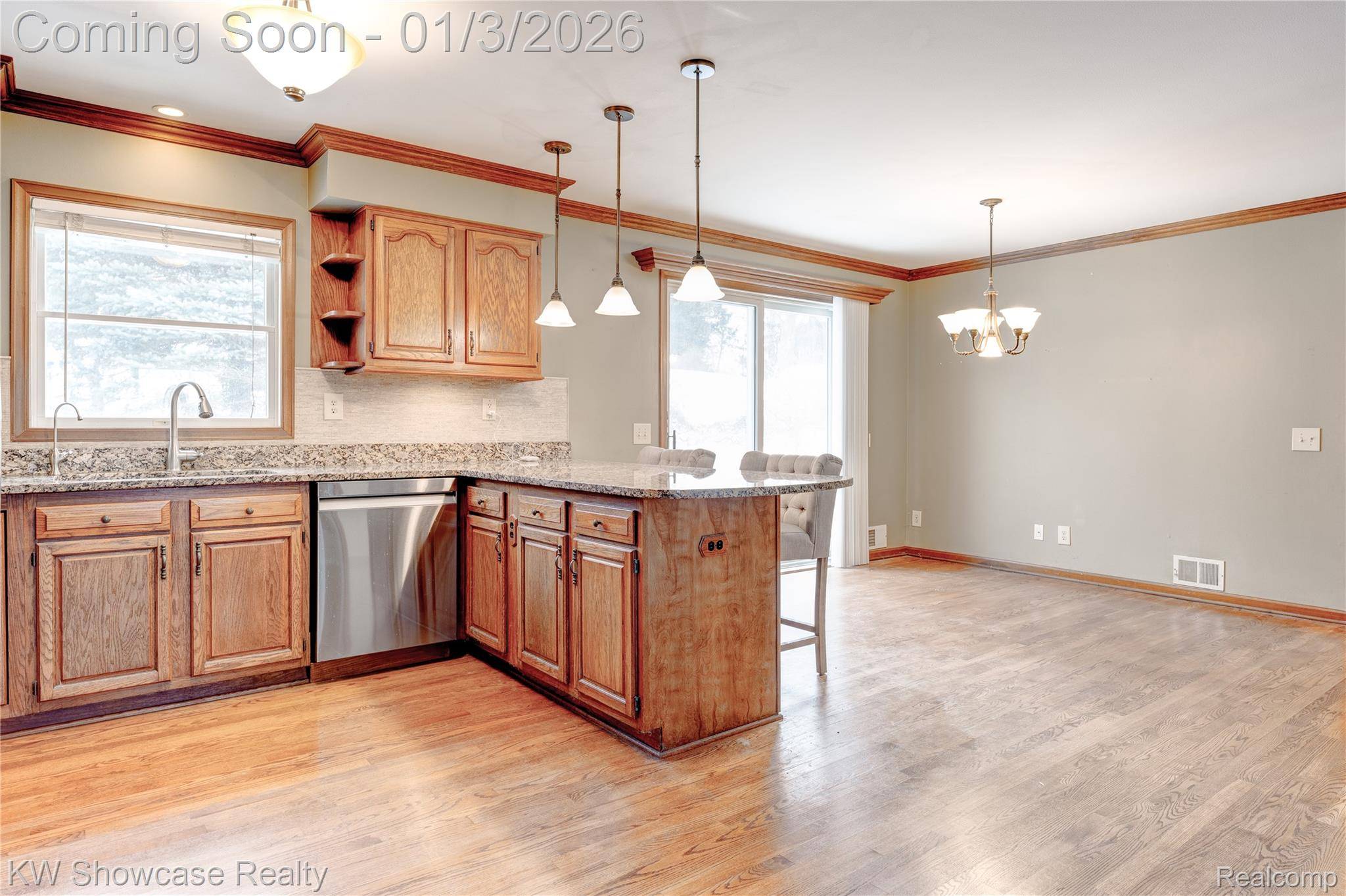 Milford, MI 48381,836 N Main ST