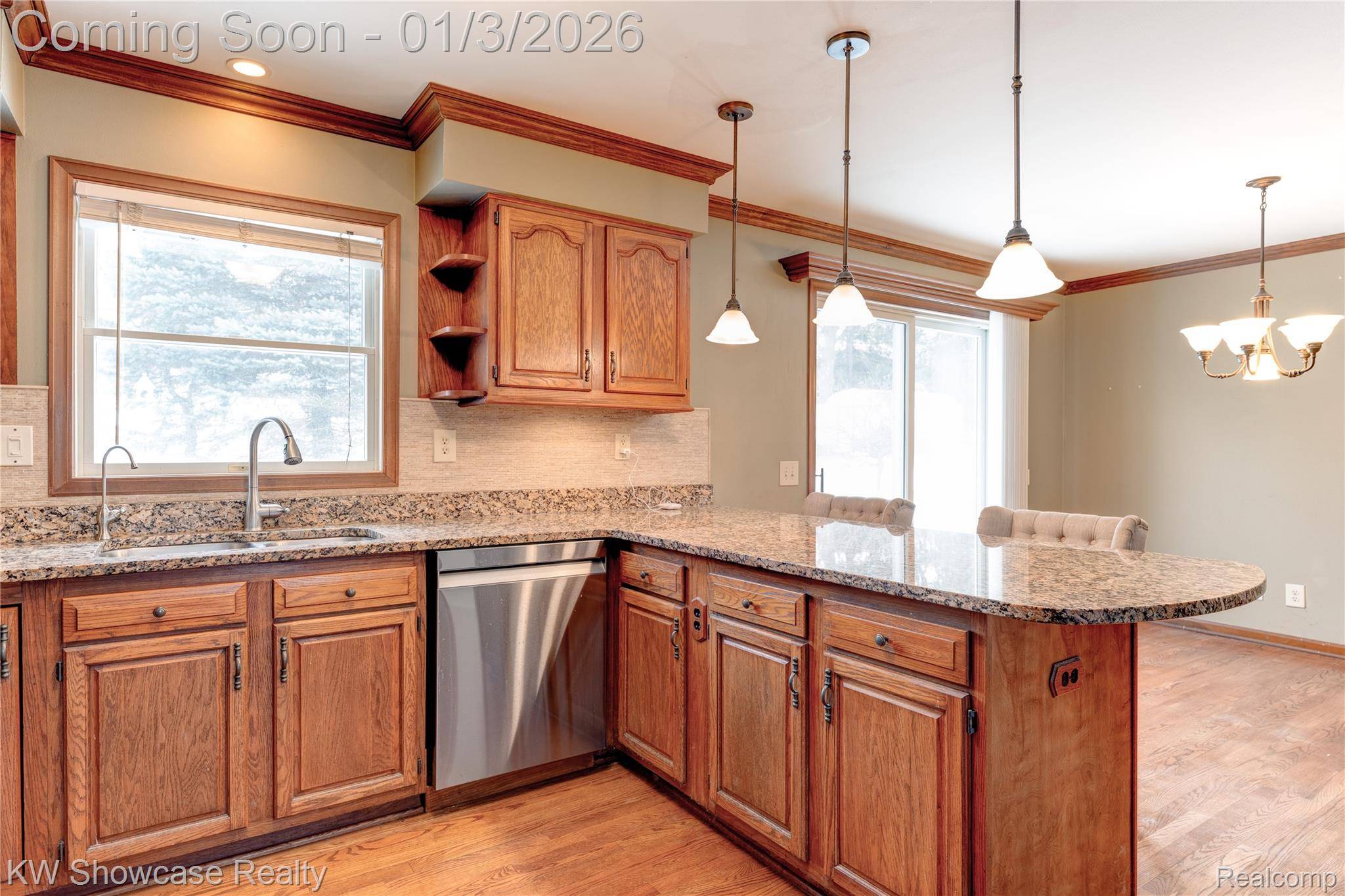 Milford, MI 48381,836 N Main ST