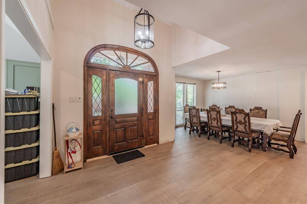 Arlington, TX 76011,707 Kyle Drive